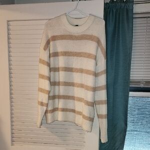 American Eagle Outfitters Cream Sweater